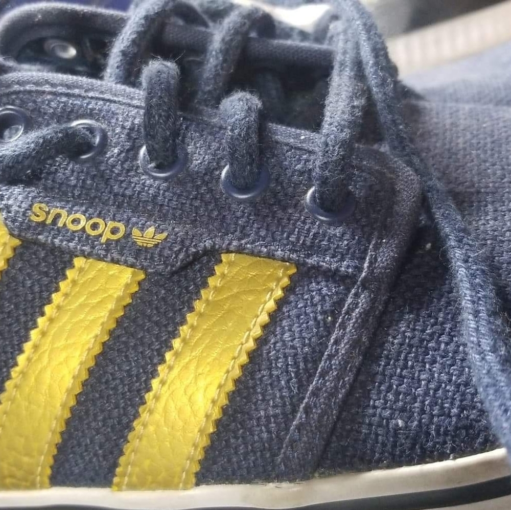 Addias seely snoop dog sample